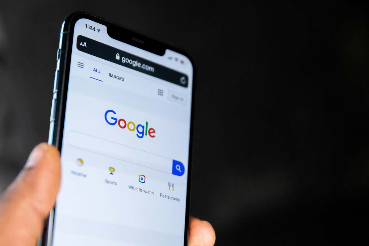 google vuole che paghiate per le ricerche
